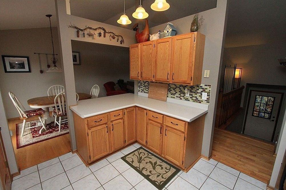 1166 Westbury Knls - Photo 4 of 16
