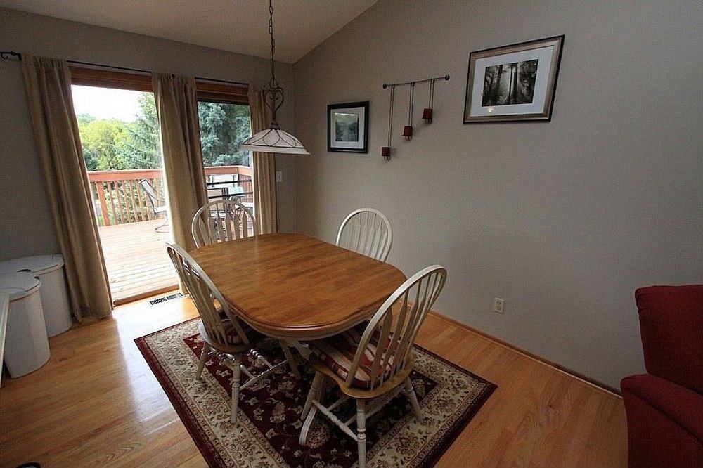 1166 Westbury Knls - Photo 5 of 16