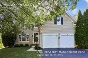 featured image of 9044 Woodpecker Ct
