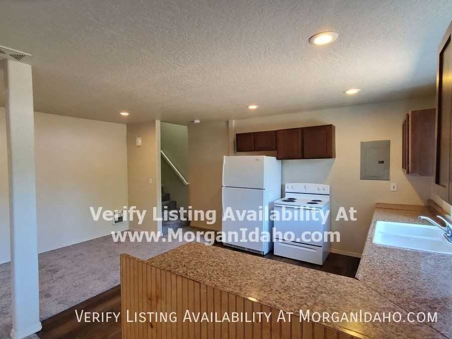 516 18th Ave N #STEA - Photo 5 of 12