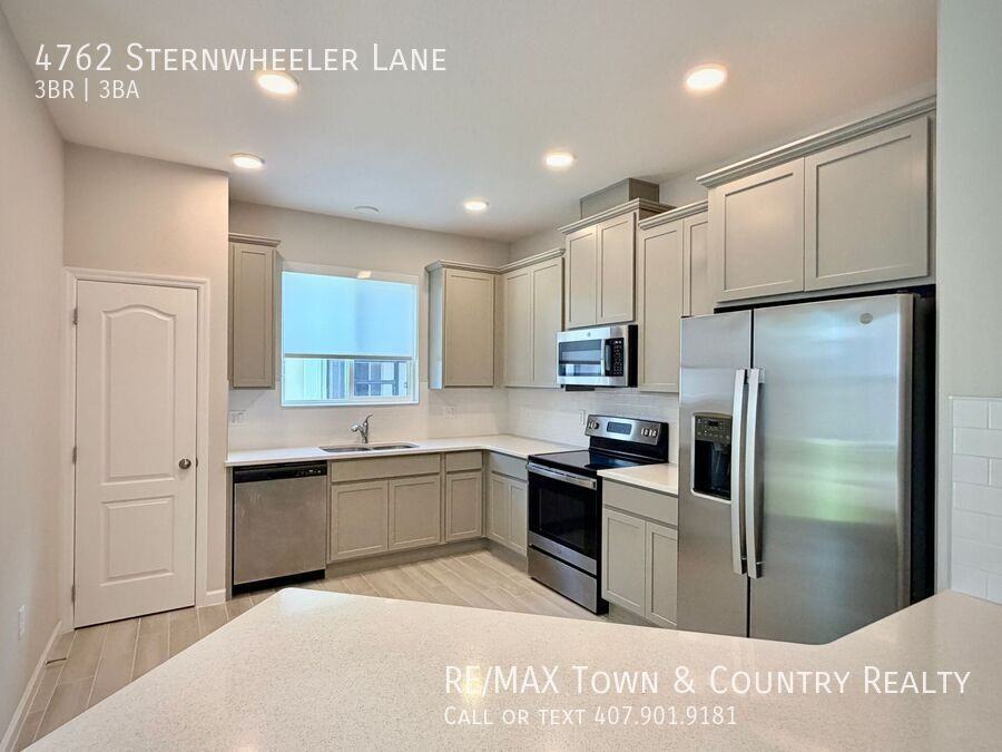 4762 Sternwheeler Ln - Photo 7 of 30