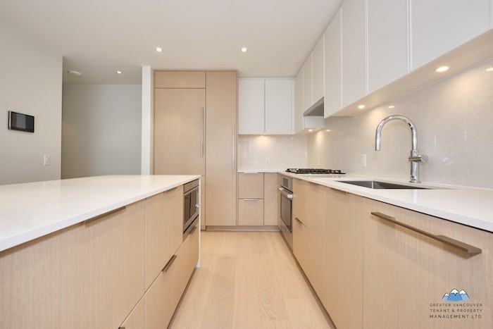 128 15th St W - Photo 5 of 25