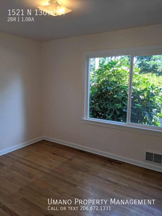 1521 N 130th St - Photo 6 of 19