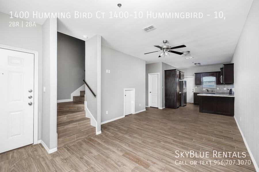 1400 Hummingbird Ct #10 - Photo 4 of 8