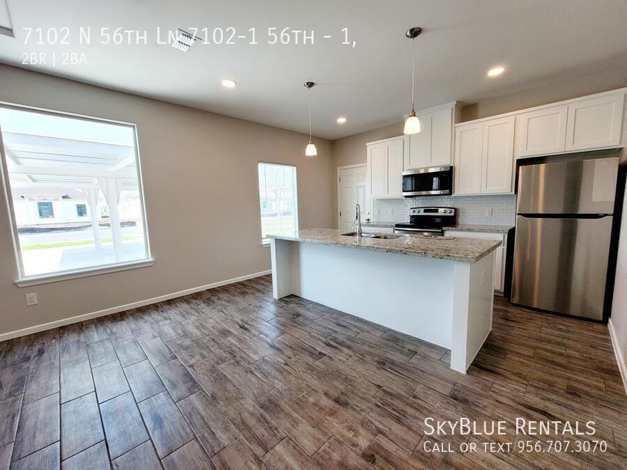 7102 N 56th Ln #1 - Photo 5 of 14