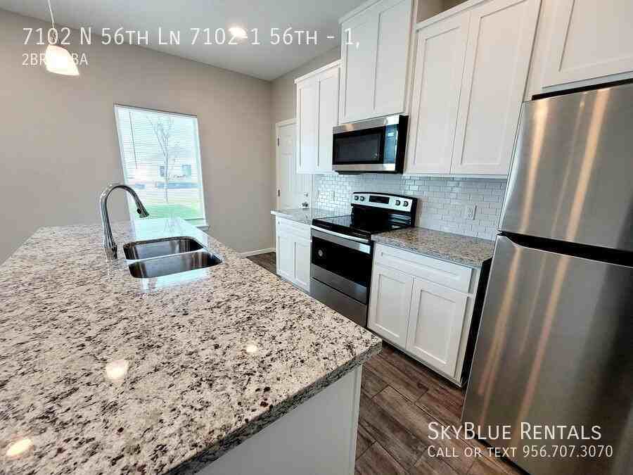 7102 N 56th Ln #1 - Photo 5 of 19