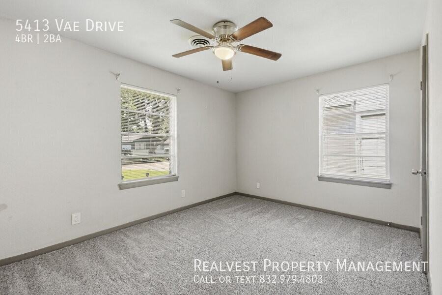 5413 Vae Dr - Photo 3 of 15