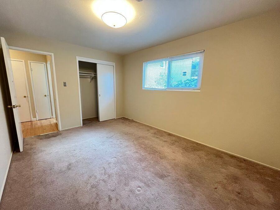 329 Lester Ave #03 - Photo 6 of 14