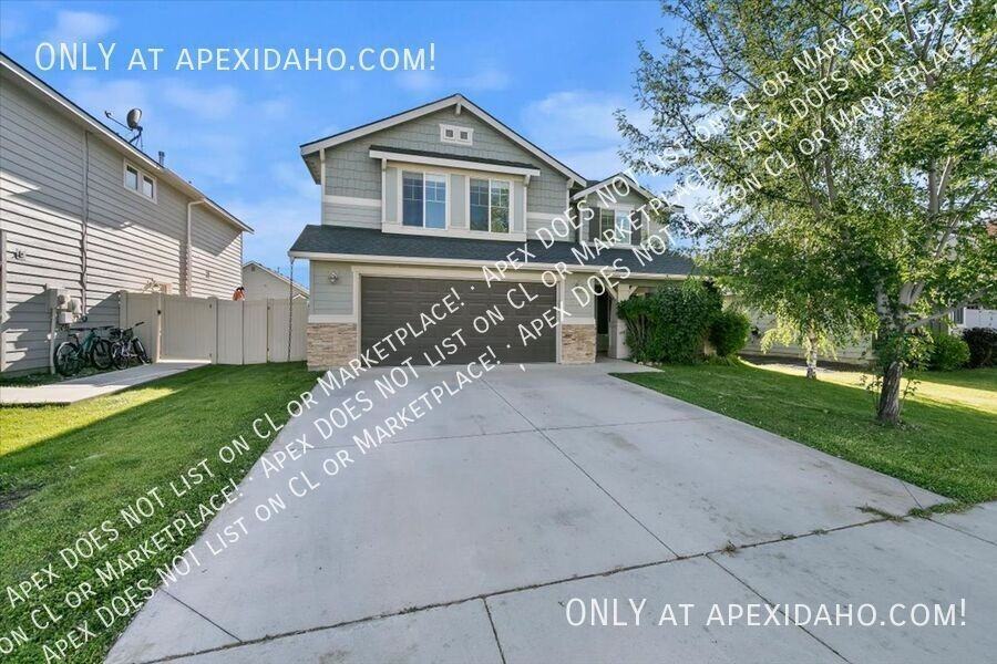 5095 N Maplestone Ave - Photo 2 of 50