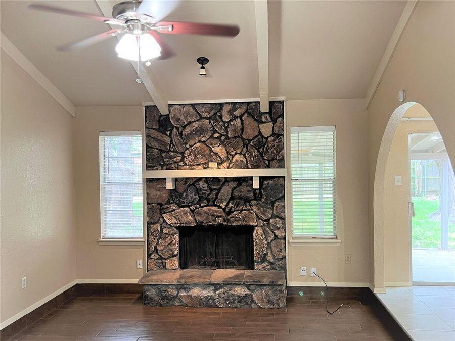 2310 Dartmouth Dr - Photo 6 of 15