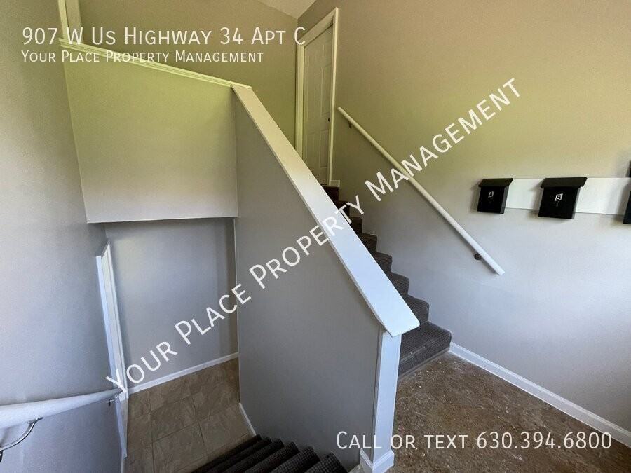 907 W Us Highway 34 Apt C - Photo 3 of 26