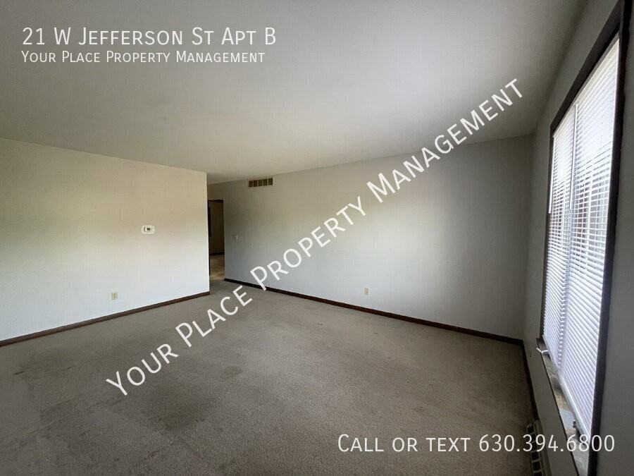 21 W Jefferson St Apt B - Photo 6 of 9