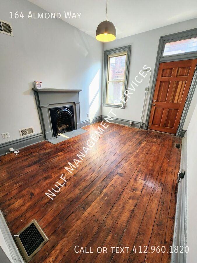 164 Almond Way - Photo 3 of 10