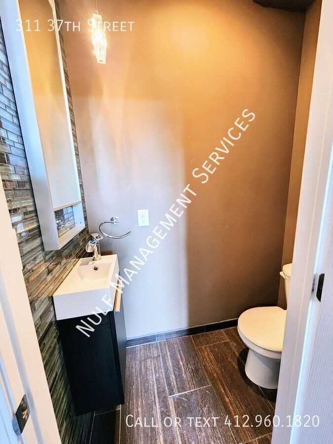 311 37th St - Photo 5 of 14