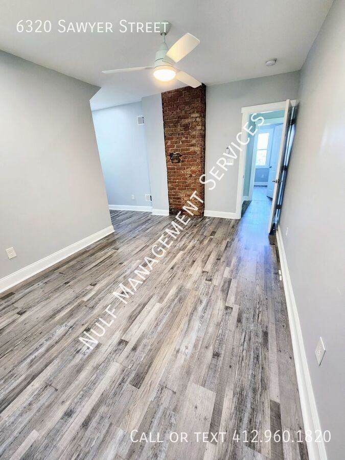 6320 Sawyer St - Photo 6 of 9