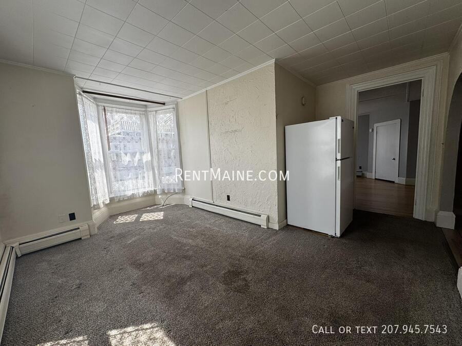 3 Newhall St #1 - Photo 2 of 7