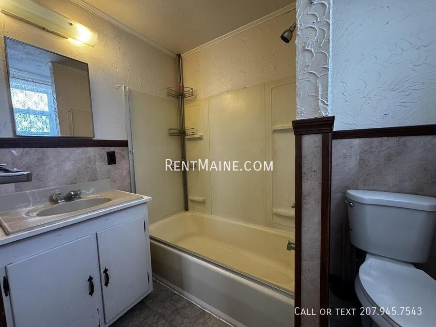 3 Newhall St #1 - Photo 6 of 7