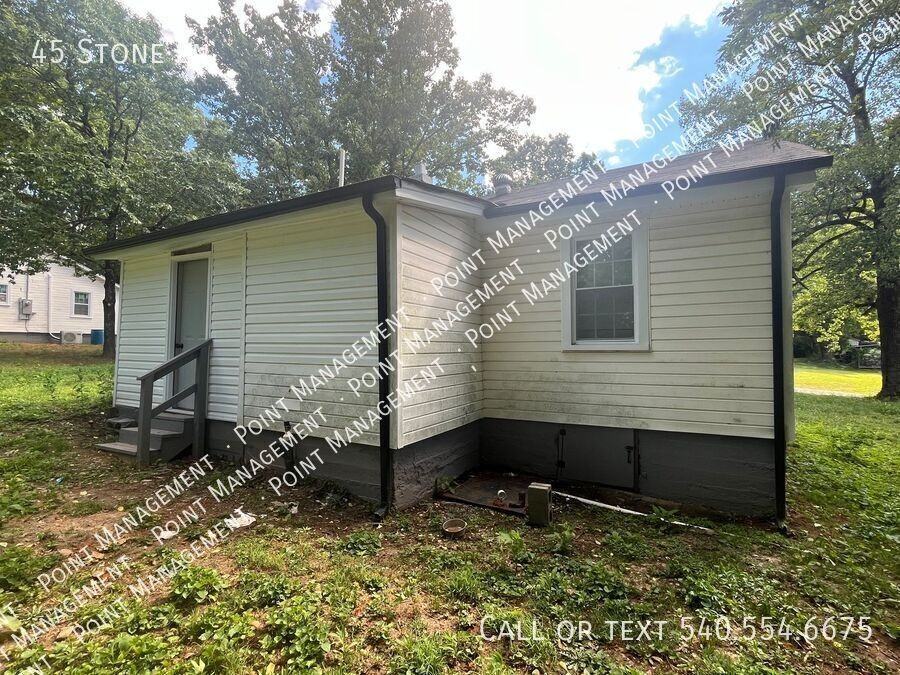 45 Stone Ln - Photo 2 of 13