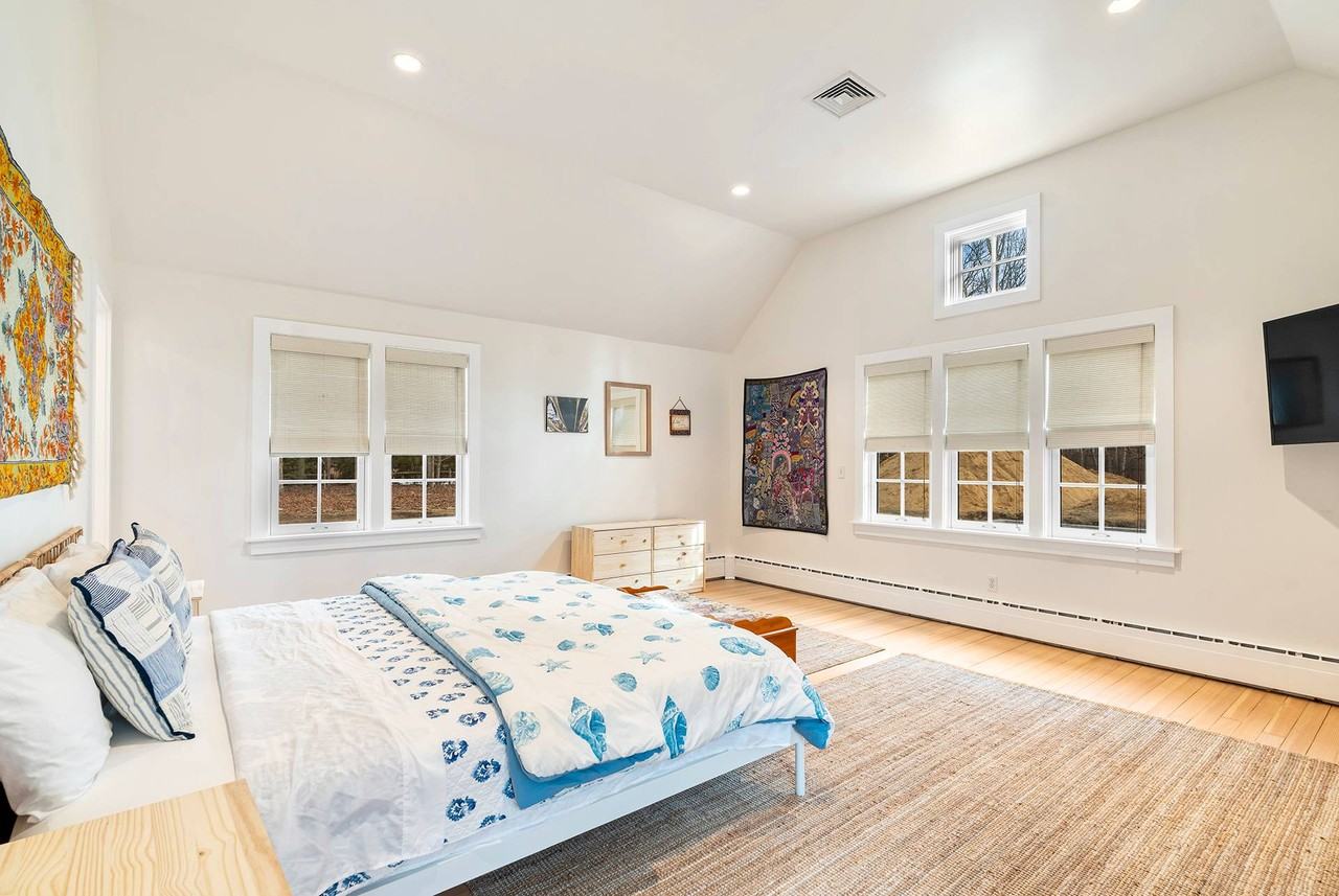 30 Sagg Rd - Photo 6 of 14