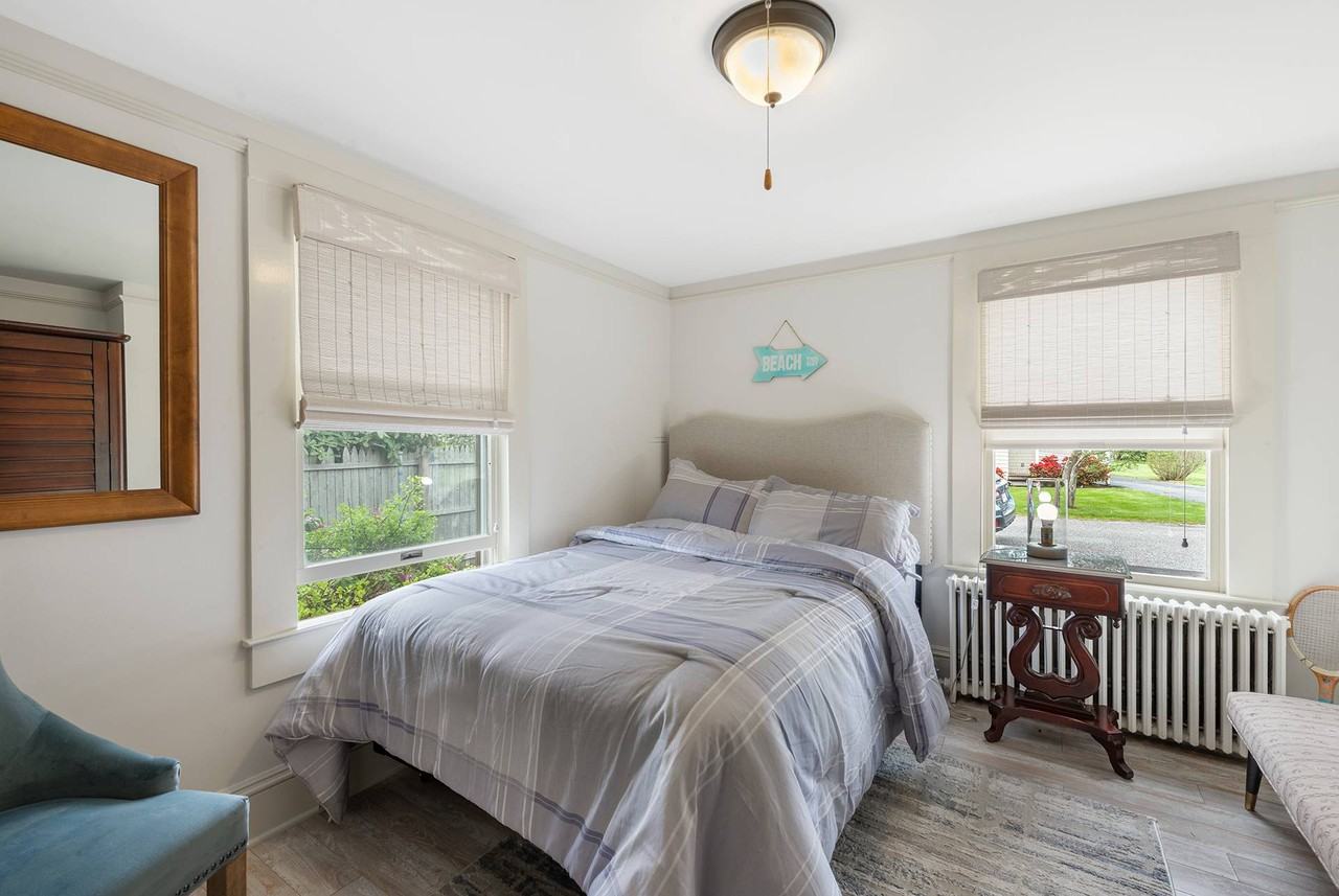 48 Skinner St - Photo 5 of 12