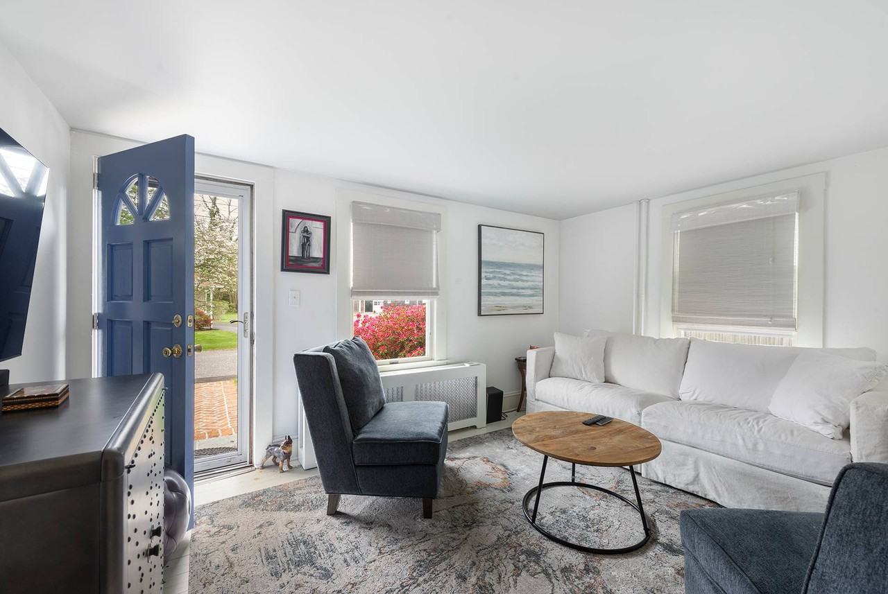 48 Skinner St - Photo 6 of 12