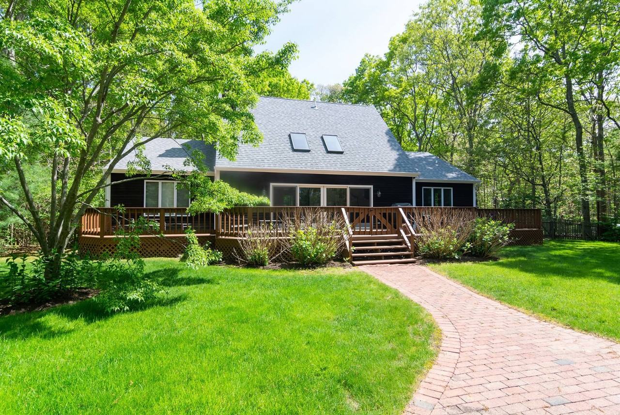 27 E Woods Path - Photo 2 of 30