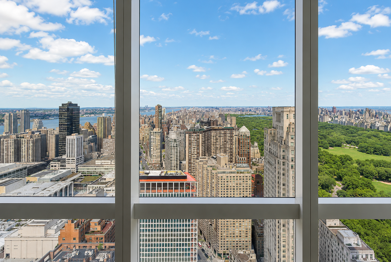 80 Columbus Cir #69B - Photo 4 of 6