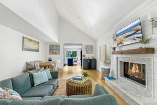 44 Montauk Ave - Photo 1 of 1