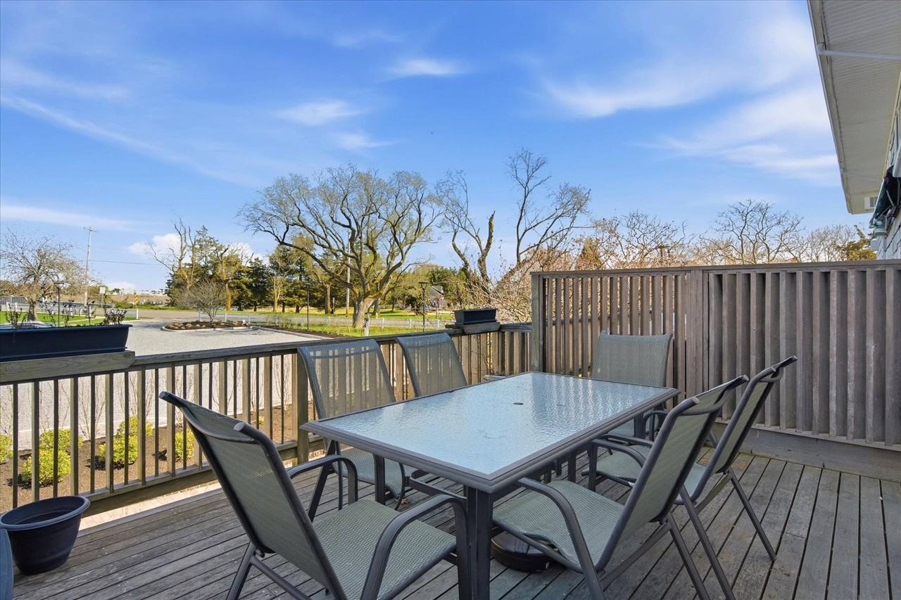3039 Mitchell Rd - Photo 2 of 23