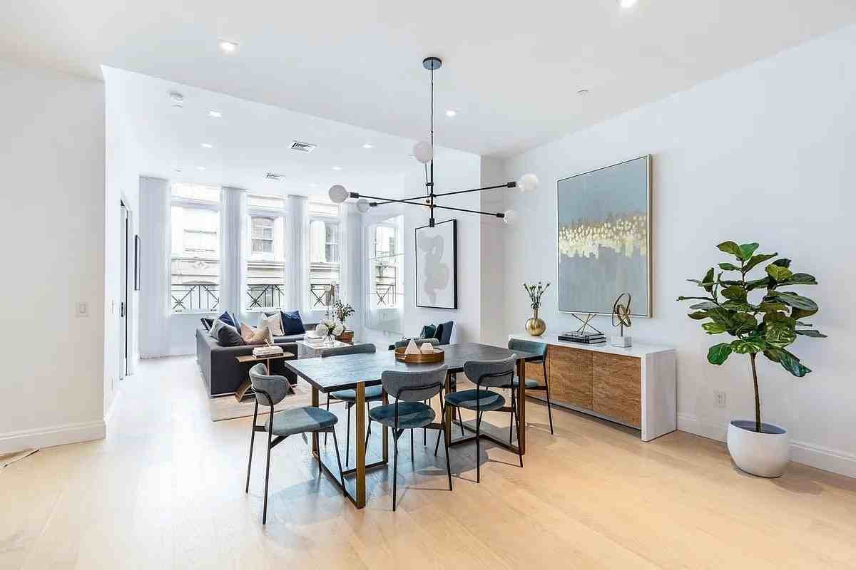 106 Franklin St #4 - Photo 3 of 16
