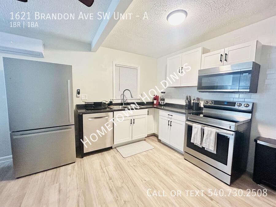 1621 Brandon Ave Sw #A - Photo 5 of 23
