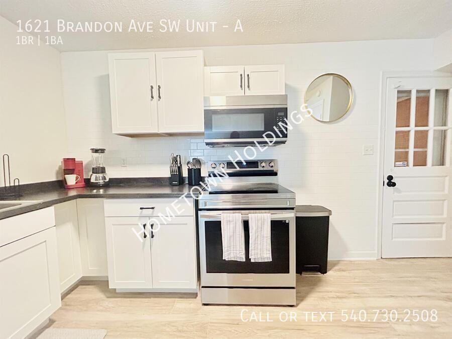 1621 Brandon Ave Sw #A - Photo 6 of 23