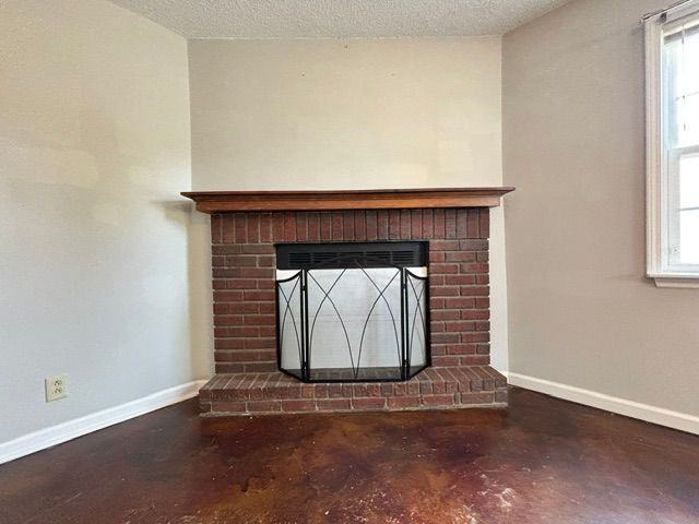 420 Jonquil Ct - Photo 7 of 24