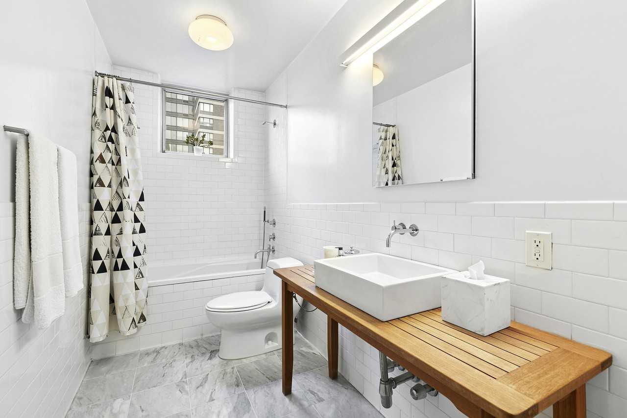 420 E 58th St #23BC - Photo 6 of 6