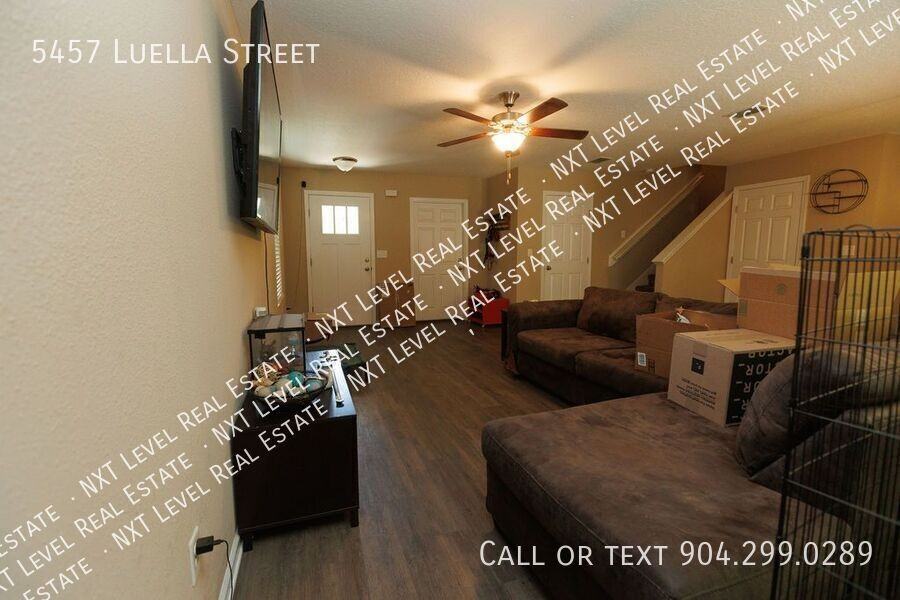 5457 Luella St - Photo 5 of 13