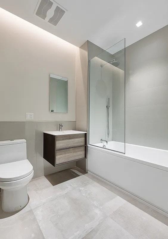 567 10th St #3 - Photo 6 of 9