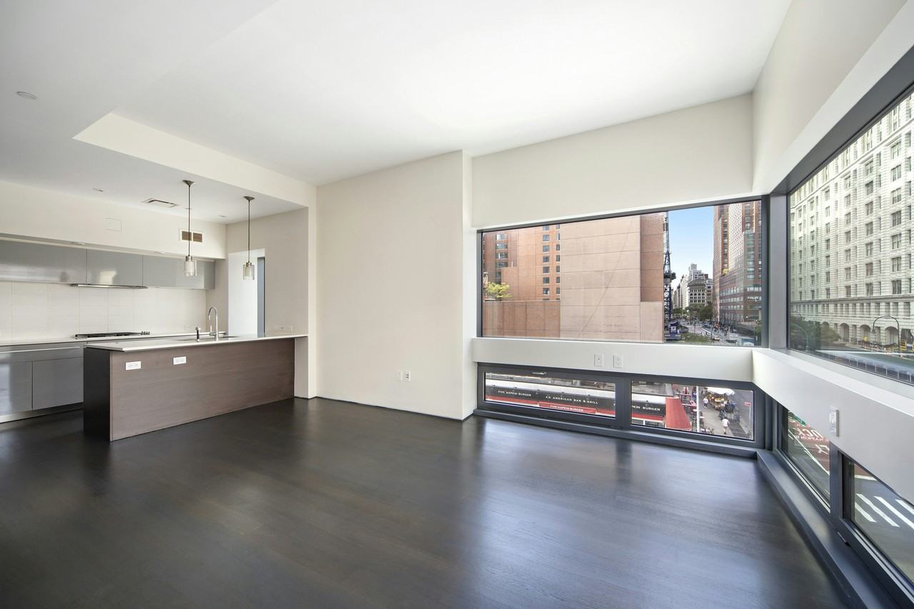 123 3rd Ave #4A - Photo 3 of 12
