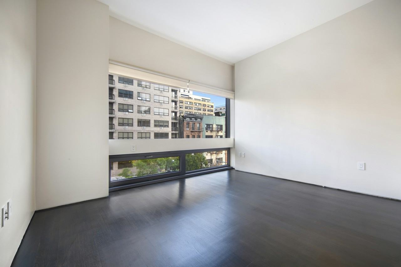 123 3rd Ave #4A - Photo 6 of 12