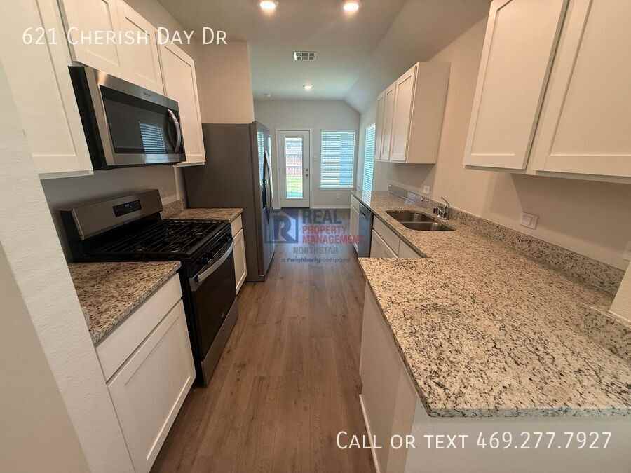 621 Cherish Day Dr - Photo 3 of 17