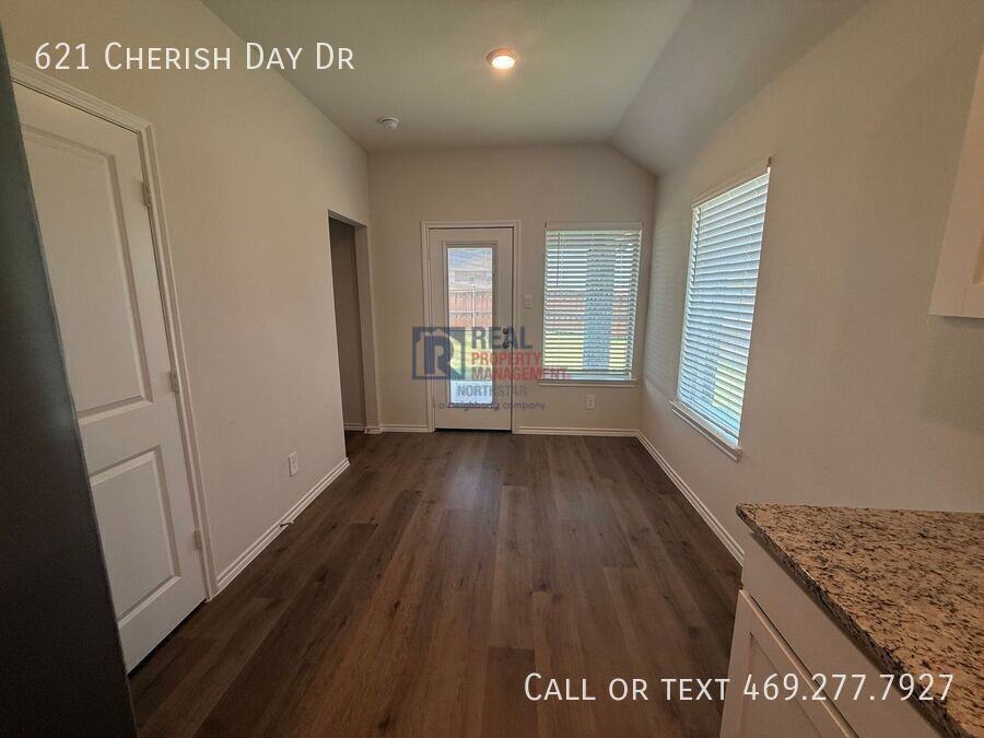 621 Cherish Day Dr - Photo 5 of 17