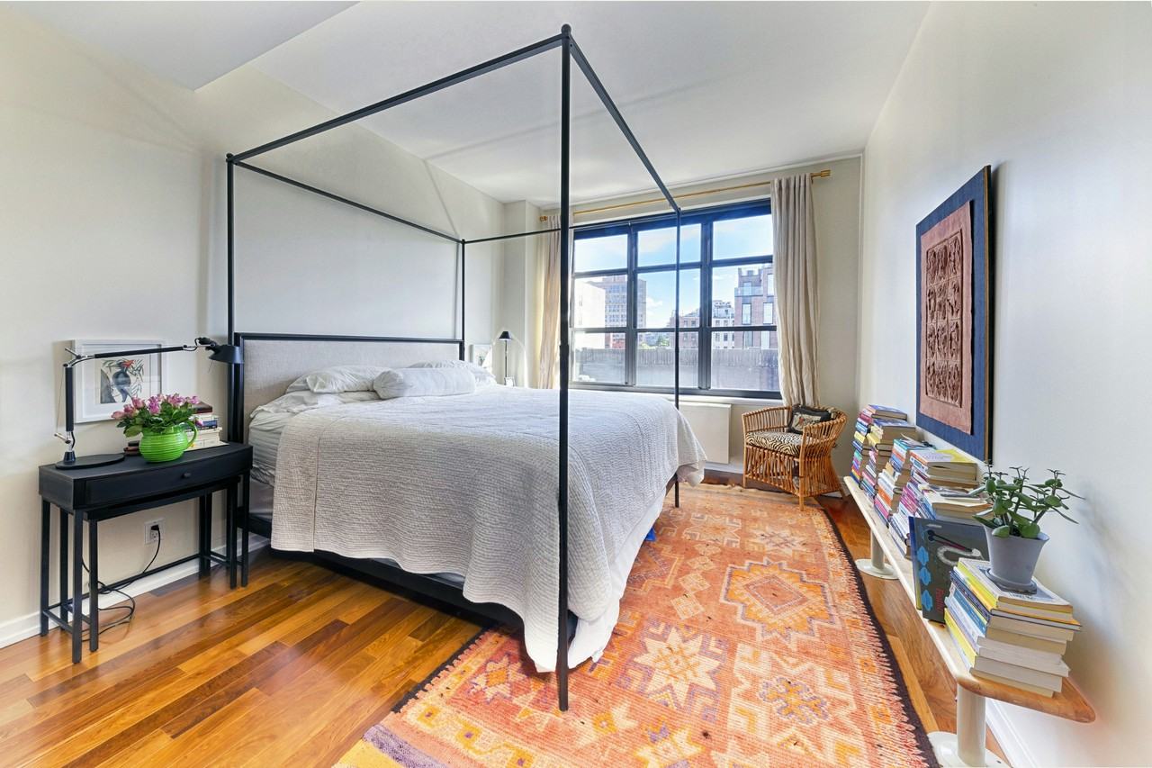 80 Metropolitan Ave #4S - Photo 4 of 8