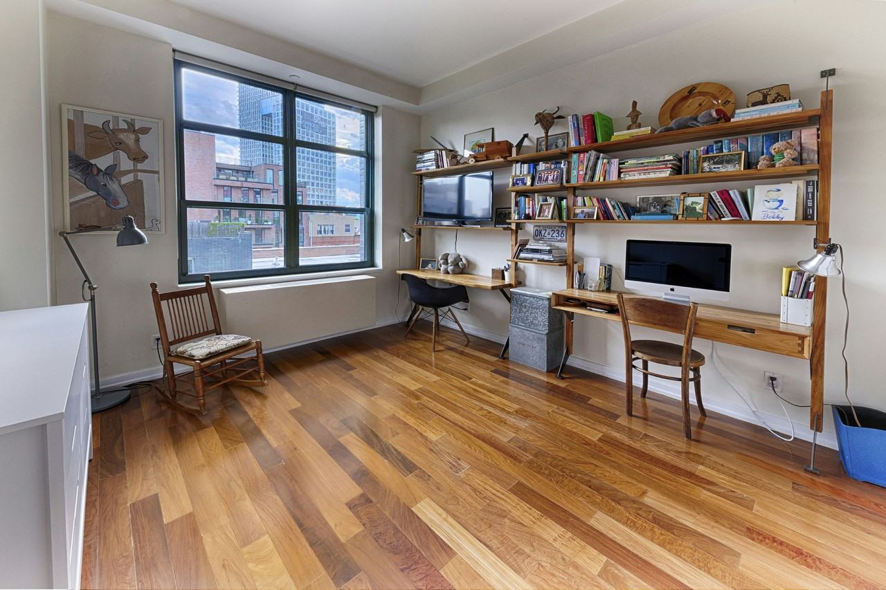 80 Metropolitan Ave #4S - Photo 5 of 8