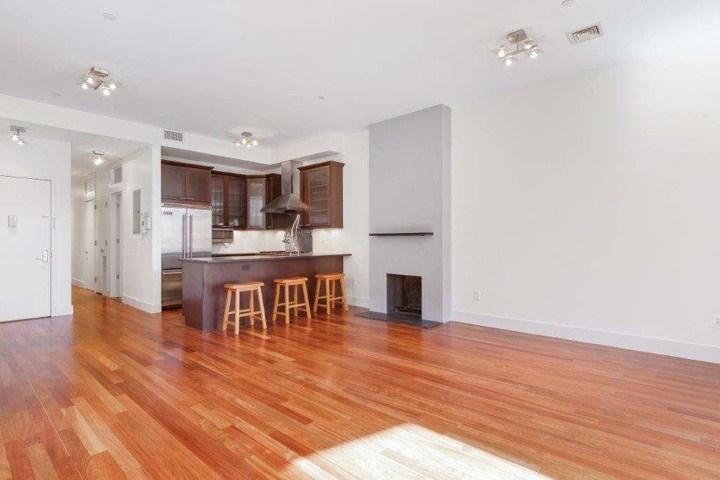 103 W 117th St #3 - Photo 4 of 12