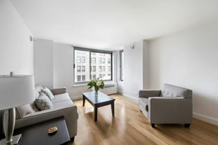 270 W 17th St #7C - Photo 1 of 1