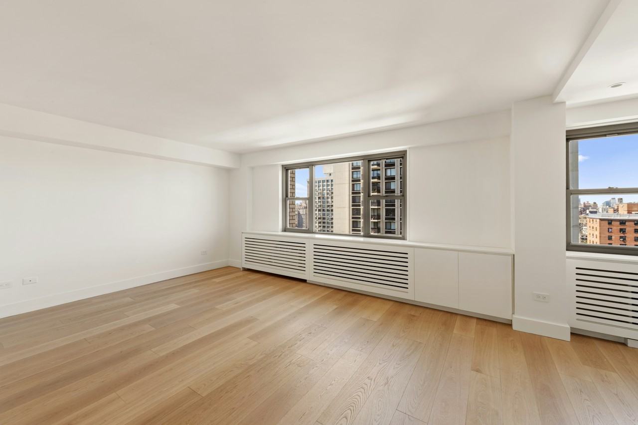 100 W 93rd St #21B - Photo 4 of 15