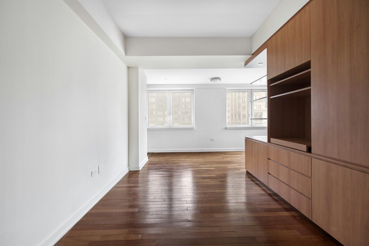 425 5th Ave #31A - Photo 4 of 17