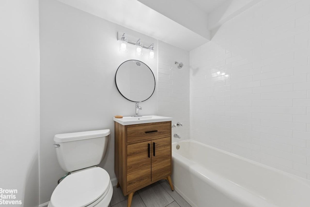 411 E 53rd St #14M - Photo 6 of 9