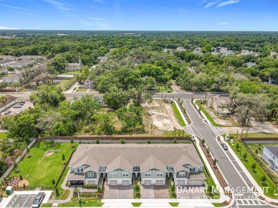 431 Meadowland Pt - Photo 6 of 50
