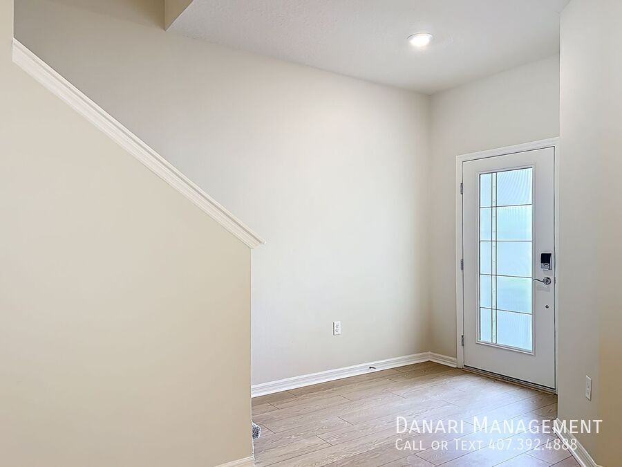 431 Meadowland Pt - Photo 7 of 50