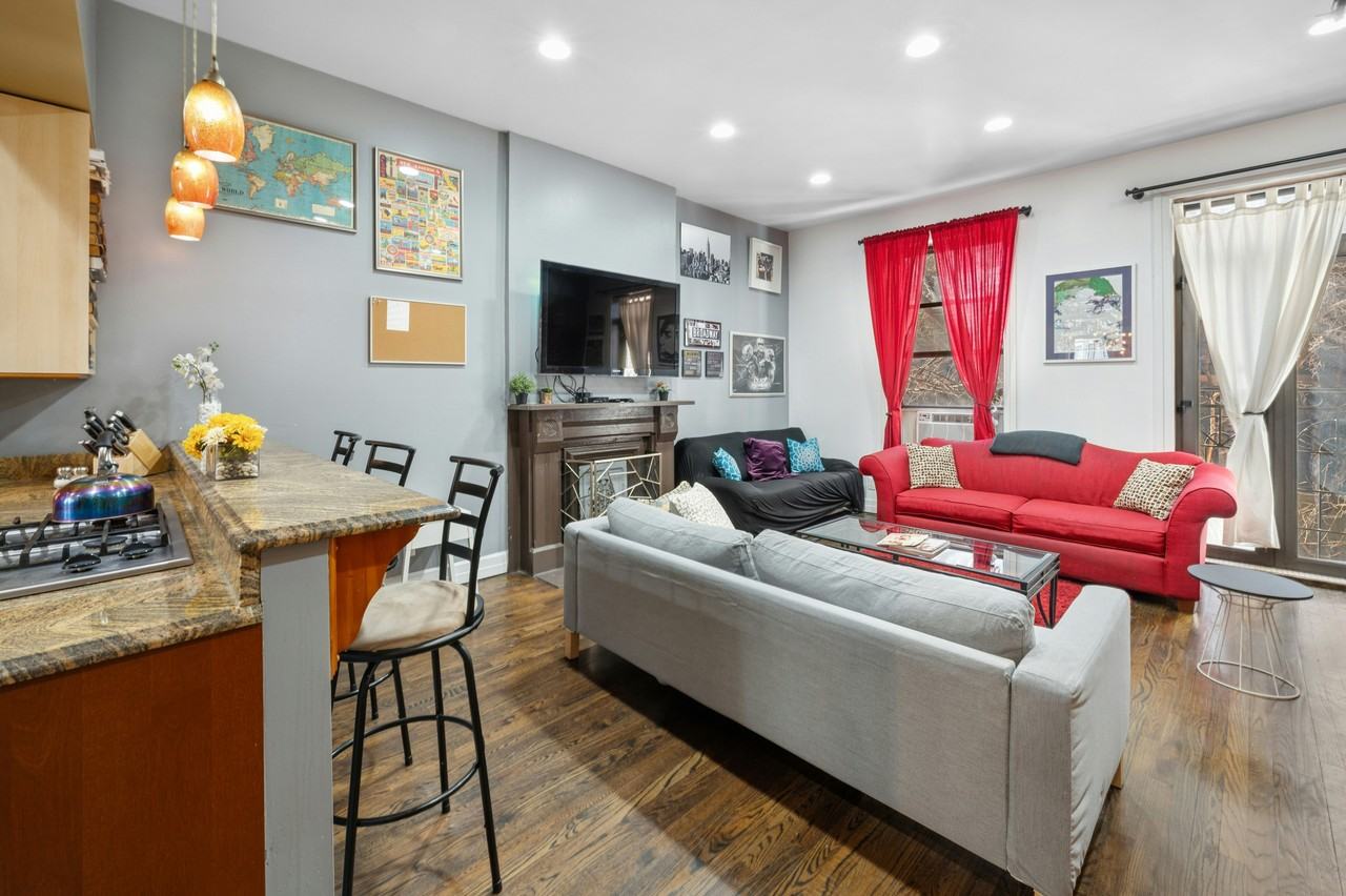 591 Walton Ave #2 - Photo 3 of 11
